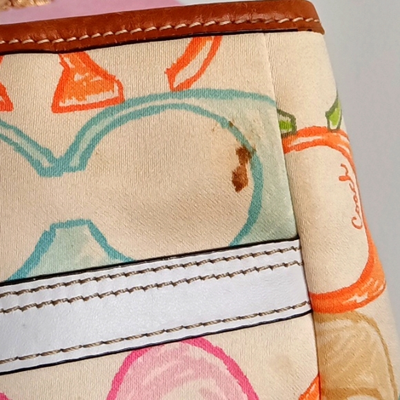 Coach Bag w/Wristlet EUC COA Authentic Large - Picture 16 of 16